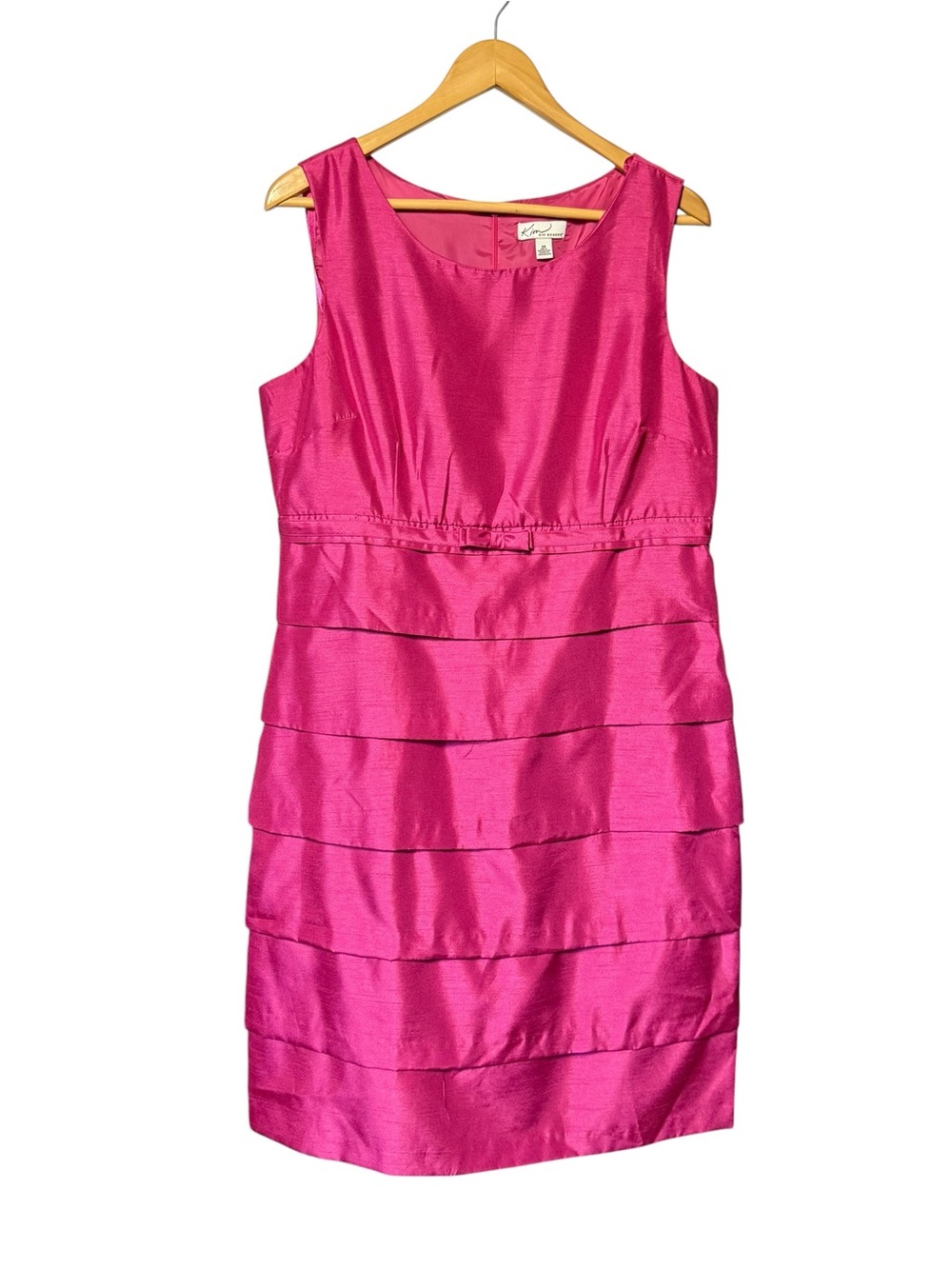 Kim Rogers sleeveless sheath dress fuchsia/hot pink satin-look fabric Sz 14